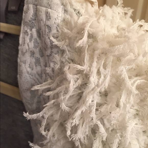 Cream “eyelash” jacket with quilted lining - Picture 5 of 5